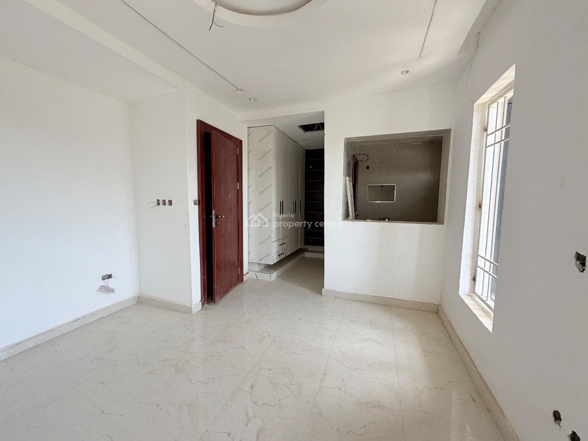 5 Bedroom House, Off Coza, Guzape District, Abuja, Terraced Duplex for Sale