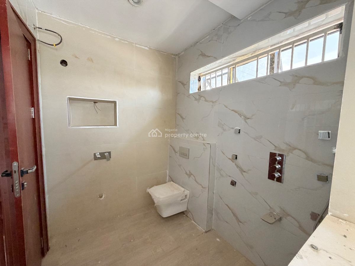 5 Bedroom House, Off Coza, Guzape District, Abuja, Terraced Duplex for Sale