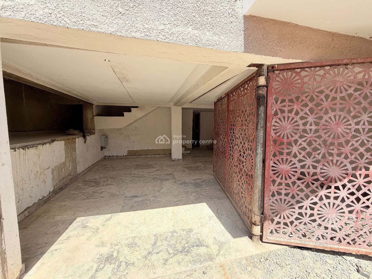 5 Bedroom House, Off Coza, Guzape District, Abuja, Terraced Duplex for Sale