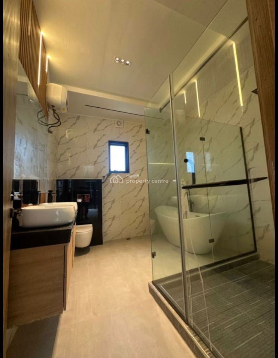 Spacious 4 Bedroom with Pool, Lekki Phase 1, Lekki, Lagos, Semi-detached Duplex for Sale