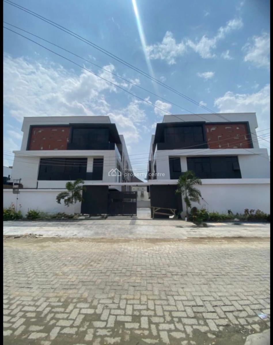 Spacious 4 Bedroom with Pool, Lekki Phase 1, Lekki, Lagos, Semi-detached Duplex for Sale