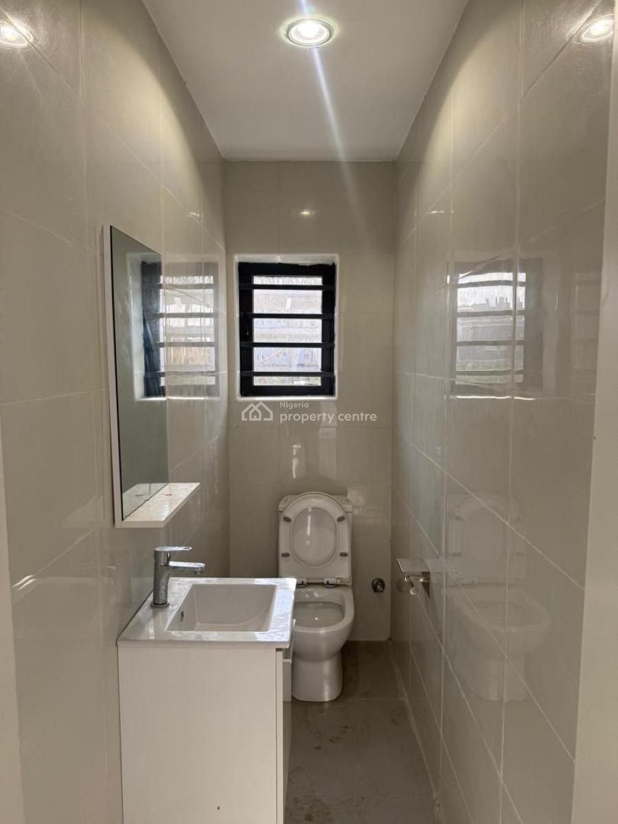 Spacious Brand New Aesthetically Built 2 Bedroom Apartment, Freedom Way, Lekki, Ikate, Lekki, Lagos, Flat / Apartment for Rent