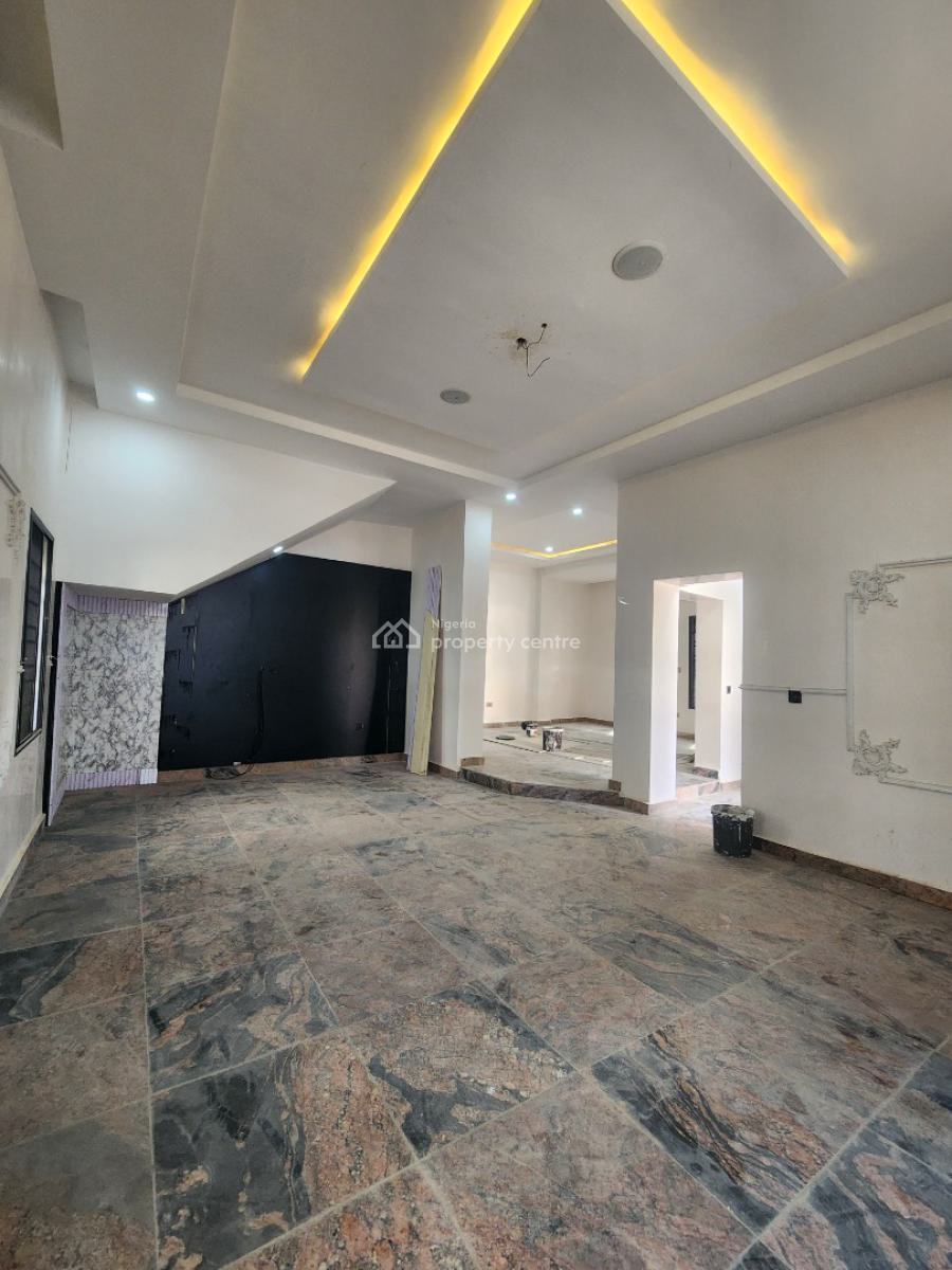 Beautiful Fully Detached House in a Serene Mini Estate, Guzape District, Abuja, Detached Duplex for Sale