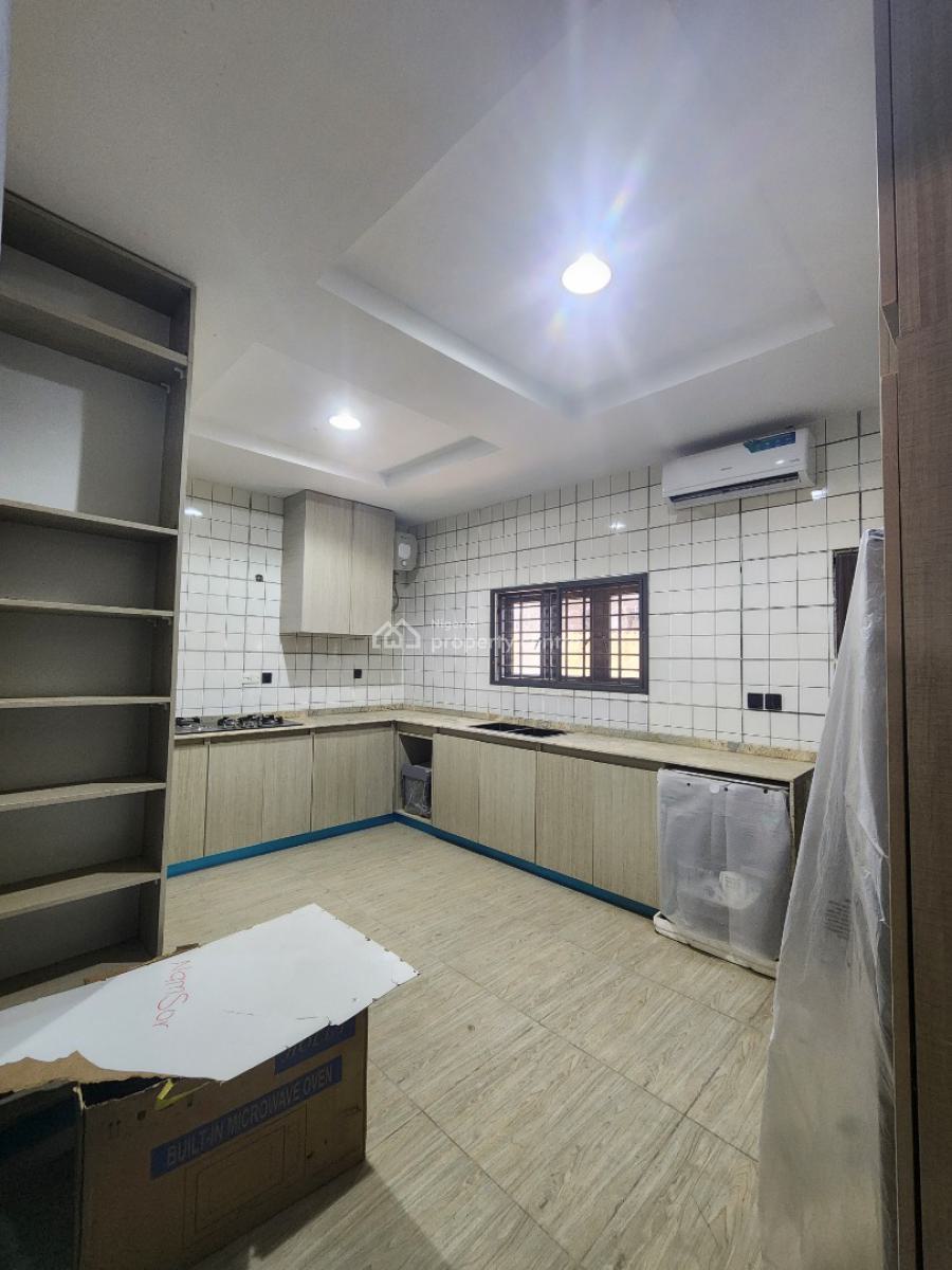 Beautiful Fully Detached House in a Serene Mini Estate, Guzape District, Abuja, Detached Duplex for Sale