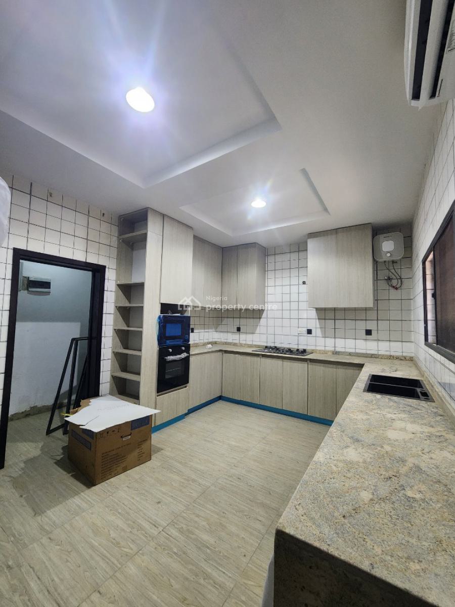 Beautiful Fully Detached House in a Serene Mini Estate, Guzape District, Abuja, Detached Duplex for Sale