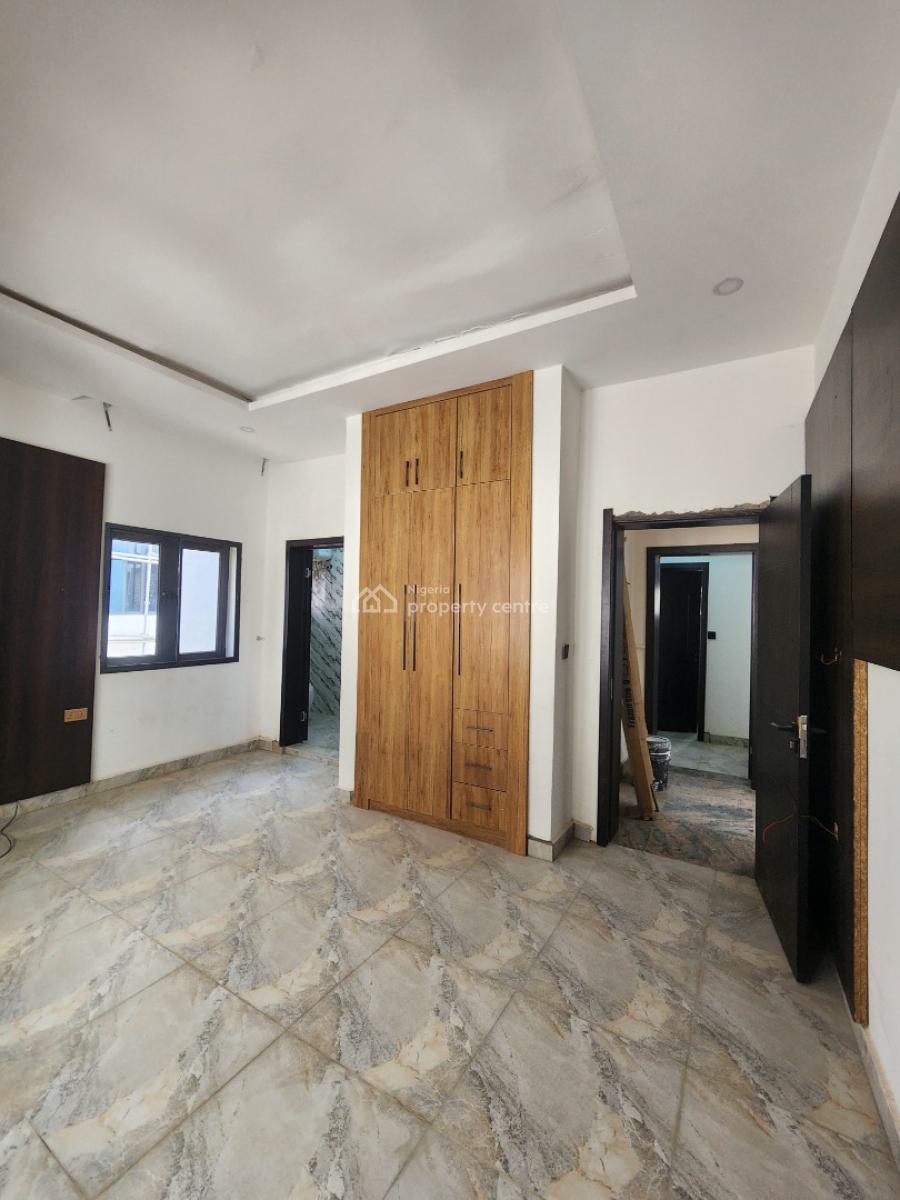 Beautiful Fully Detached House in a Serene Mini Estate, Guzape District, Abuja, Detached Duplex for Sale