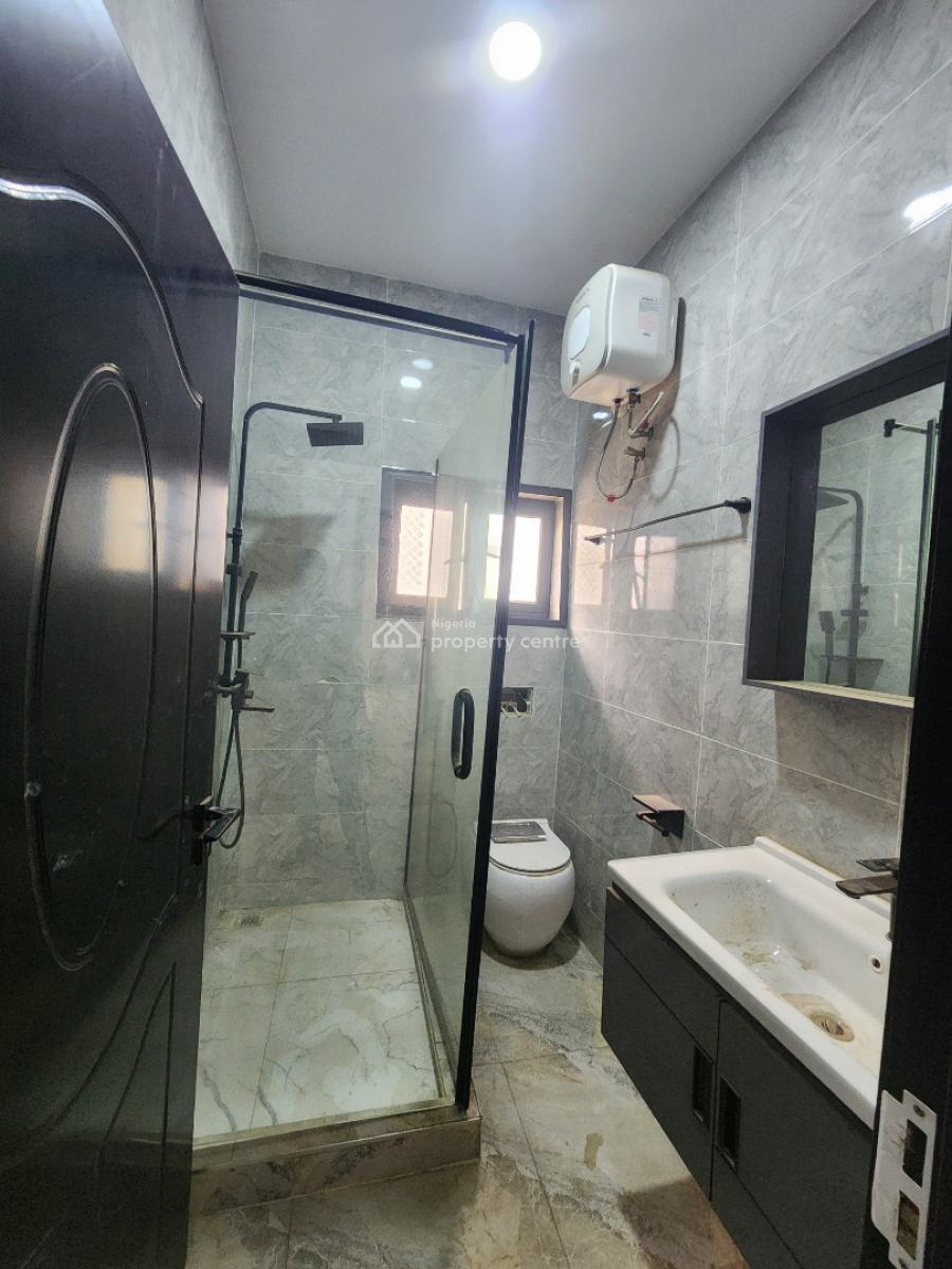 Beautiful Fully Detached House in a Serene Mini Estate, Guzape District, Abuja, Detached Duplex for Sale