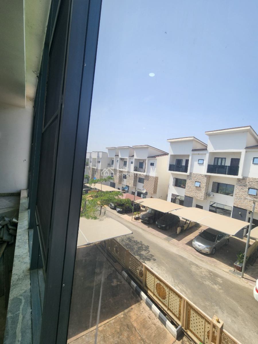 Beautiful Fully Detached House in a Serene Mini Estate, Guzape District, Abuja, Detached Duplex for Sale