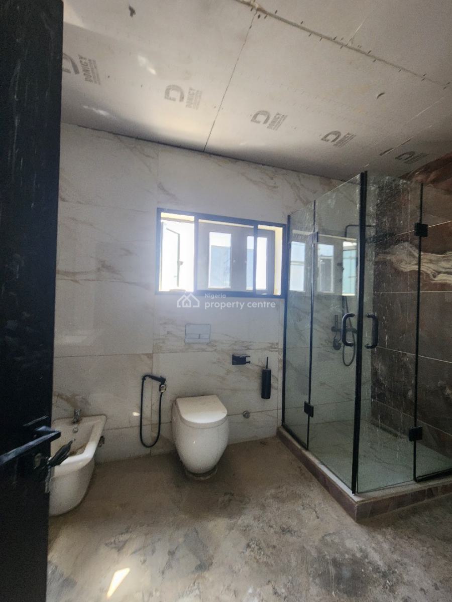 Beautiful Fully Detached House in a Serene Mini Estate, Guzape District, Abuja, Detached Duplex for Sale