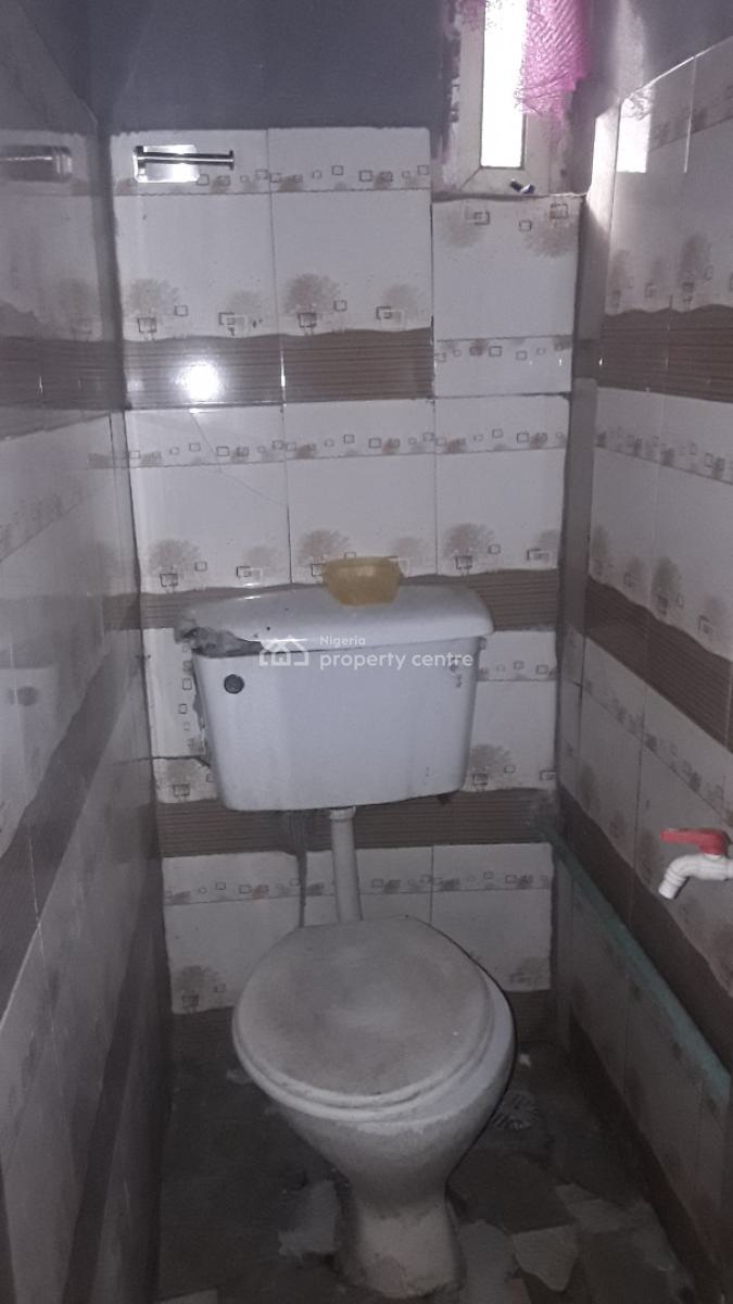 Spacious Roomself Contain at Shomolu, Off Ilaje Road, Bariga, Shomolu, Lagos, Self Contain (single Rooms) for Rent