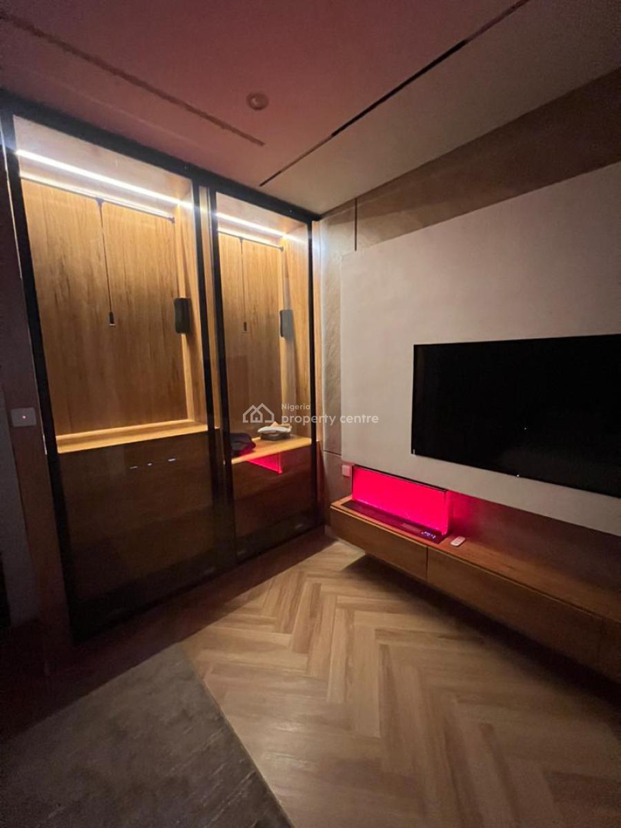 Luxury Smart 2 Bedroom with Pool, Gym and Ps5, Meadow Hallway, Ikate, Lekki, Lagos, Flat / Apartment Short Let