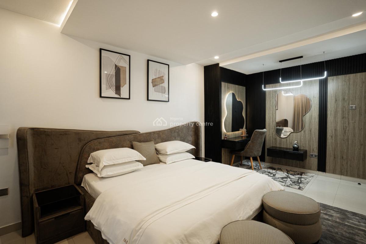 Luxury Smart 2 Bedroom with Pool, Gym and Ps5, Meadow Hallway, Ikate, Lekki, Lagos, Flat / Apartment Short Let