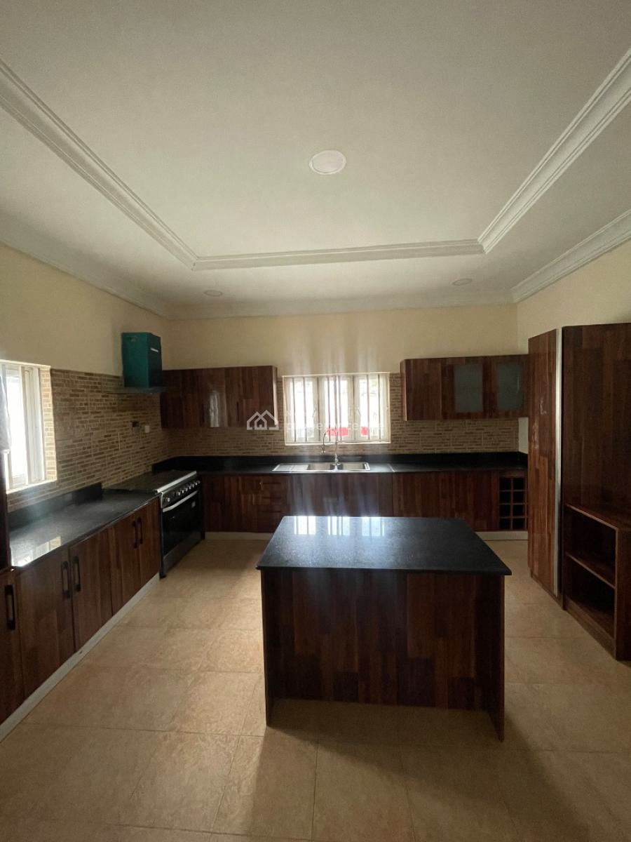 Spacious 4 Bedroom Fully Detached Duplex with Swimming Pool and 3bq, Lekki Phase 1, Lekki, Lagos, Detached Duplex for Sale