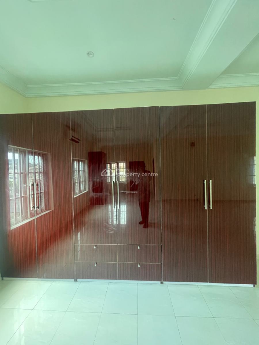 Spacious 4 Bedroom Fully Detached Duplex with Swimming Pool and 3bq, Lekki Phase 1, Lekki, Lagos, Detached Duplex for Sale