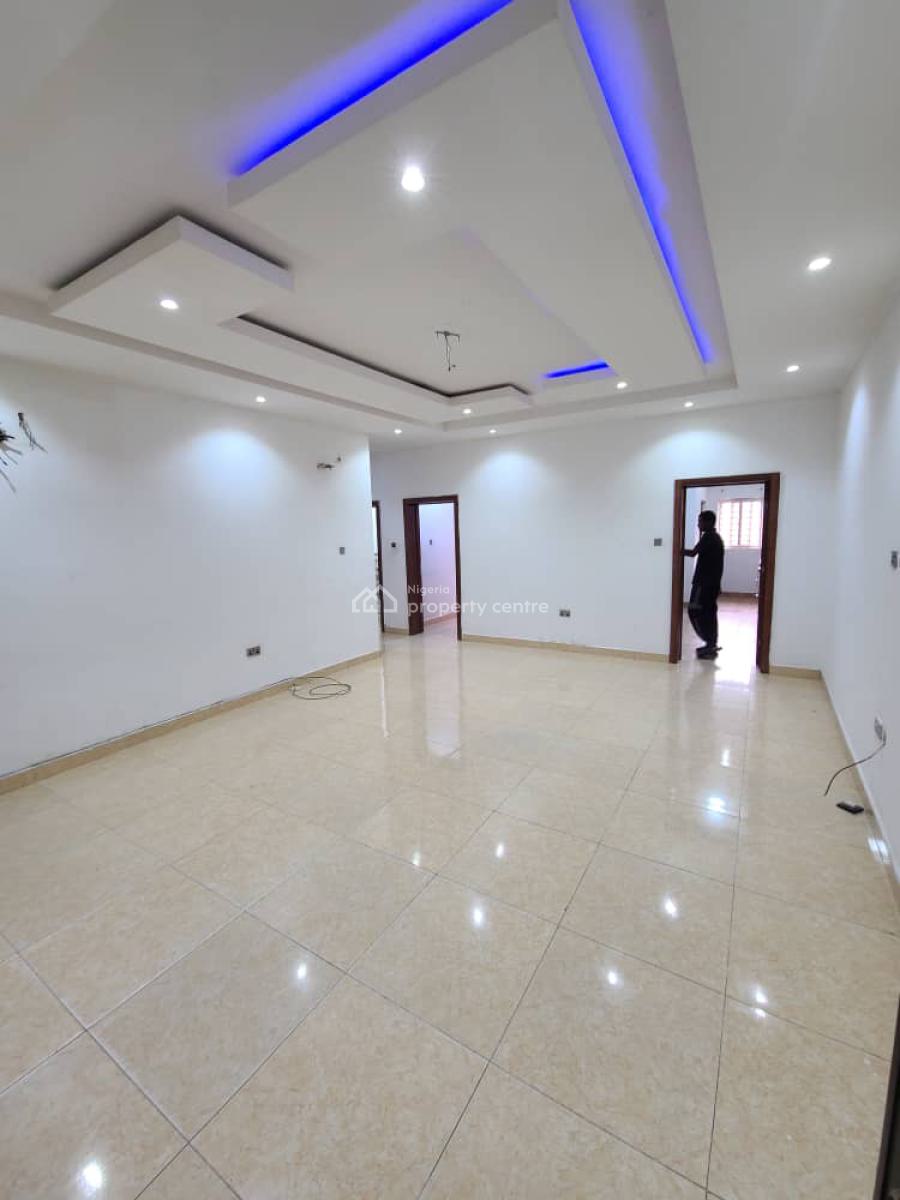 Well Mentaind 2 Bedroom Flat, Lekki Scheme 2 By Abraham Adesanya, Ajah, Lagos, Flat / Apartment for Rent