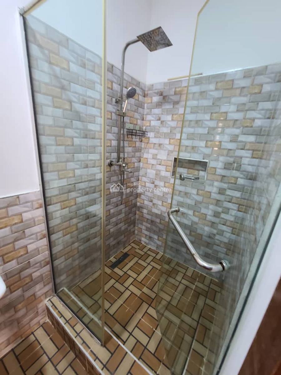 Well Mentaind 2 Bedroom Flat, Lekki Scheme 2 By Abraham Adesanya, Ajah, Lagos, Flat / Apartment for Rent