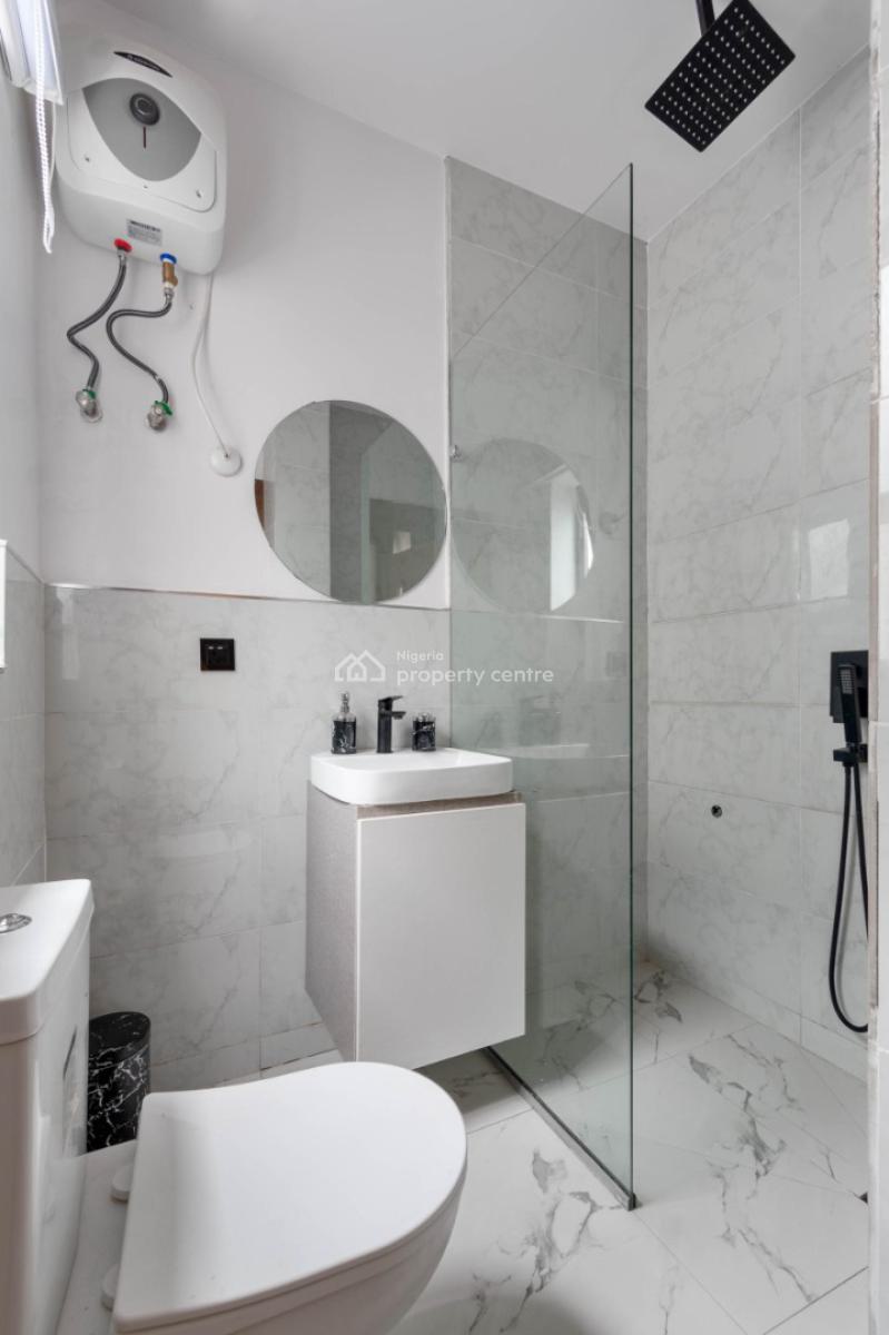 Lovely 2 Bedroom Maisonette with Top Notch Amenities, Off Admiralty Way, Lekki Phase 1, Lekki, Lagos, Flat / Apartment Short Let
