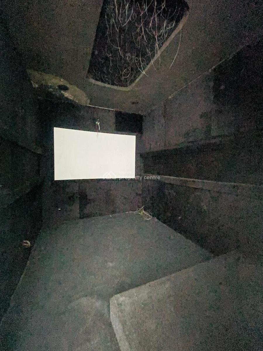 5 Bedroom Semi Detached Duplex Plus Bq & Swimming Pool,, Cowrie Creek Estate, Ikate Elegushi, Lekki, Lagos, Semi-detached Duplex for Sale