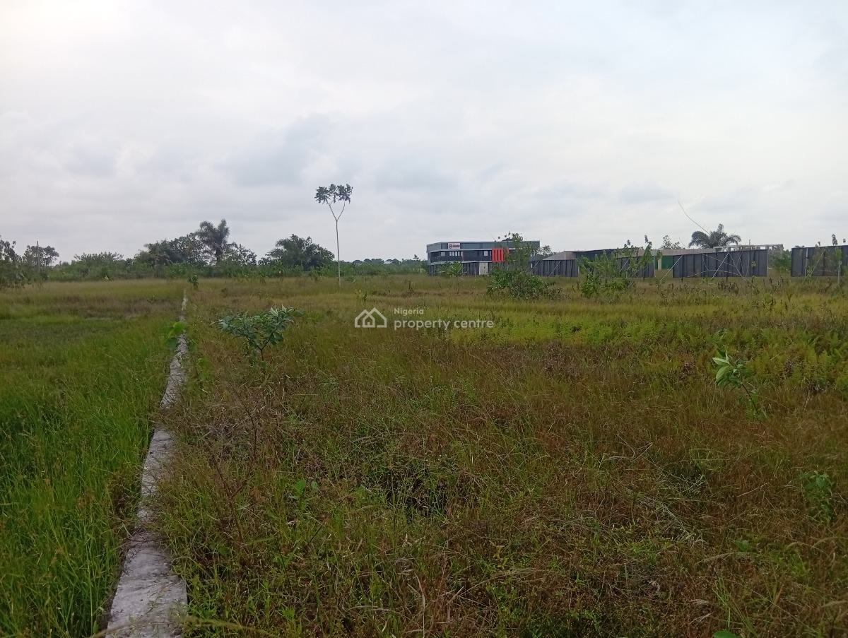 a Plot of Land Distress, Omu Resort Corridor, Bogije, Ibeju Lekki, Lagos, Residential Land for Sale