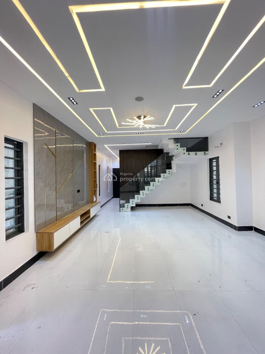 5 Bedroom Detached Duplex with Bq, Ologolo, Lekki, Lagos, Detached Duplex for Sale