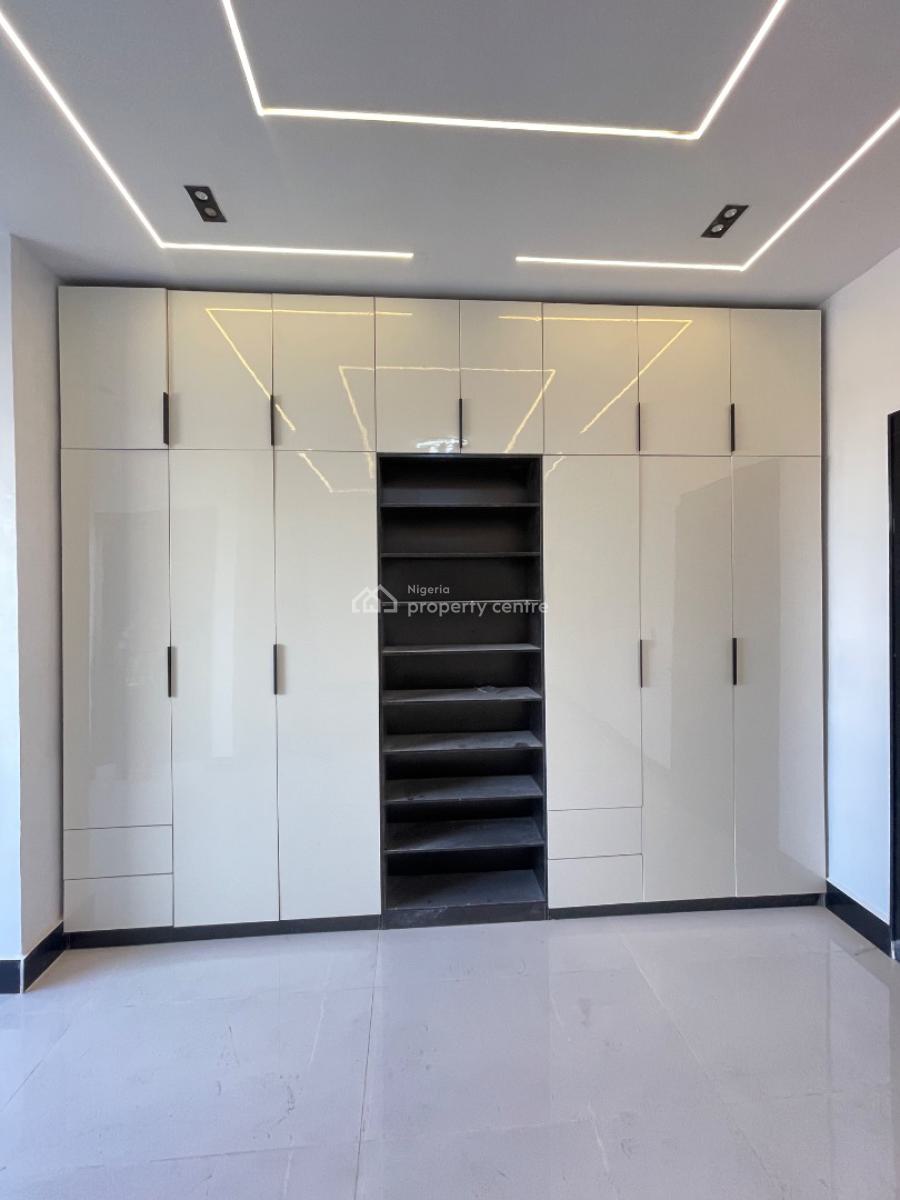 5 Bedroom Detached Duplex with Bq, Ologolo, Lekki, Lagos, Detached Duplex for Sale