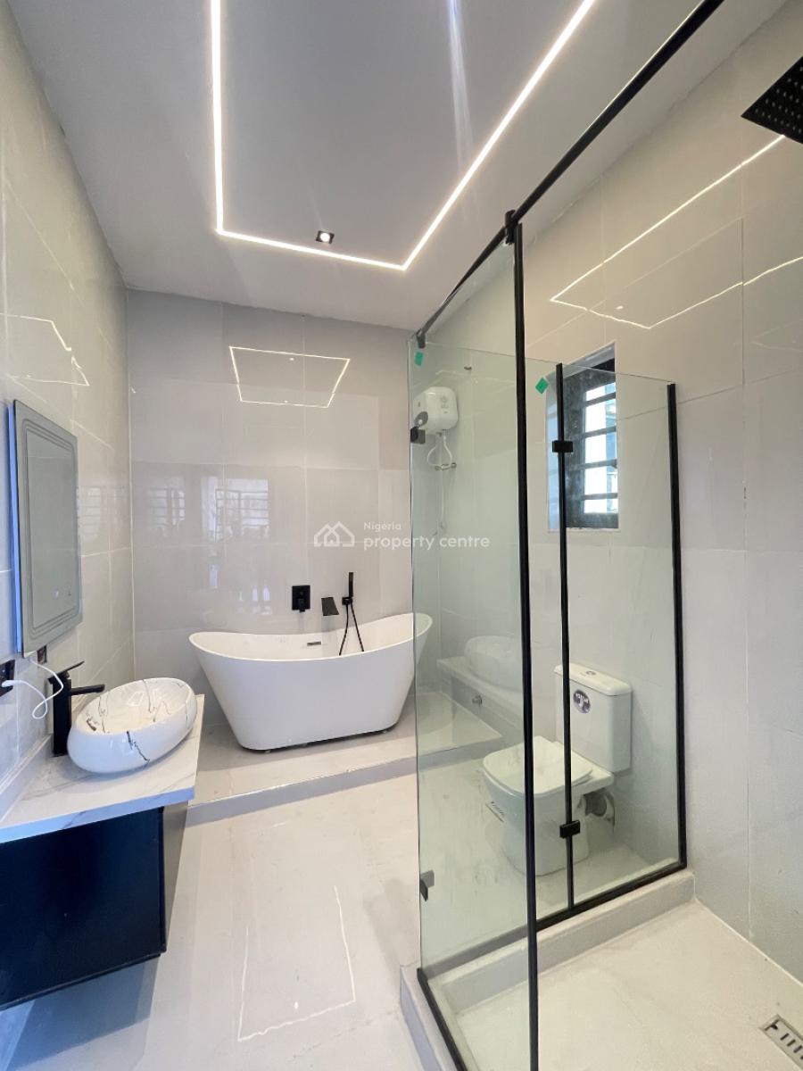 5 Bedroom Detached Duplex with Bq, Ologolo, Lekki, Lagos, Detached Duplex for Sale