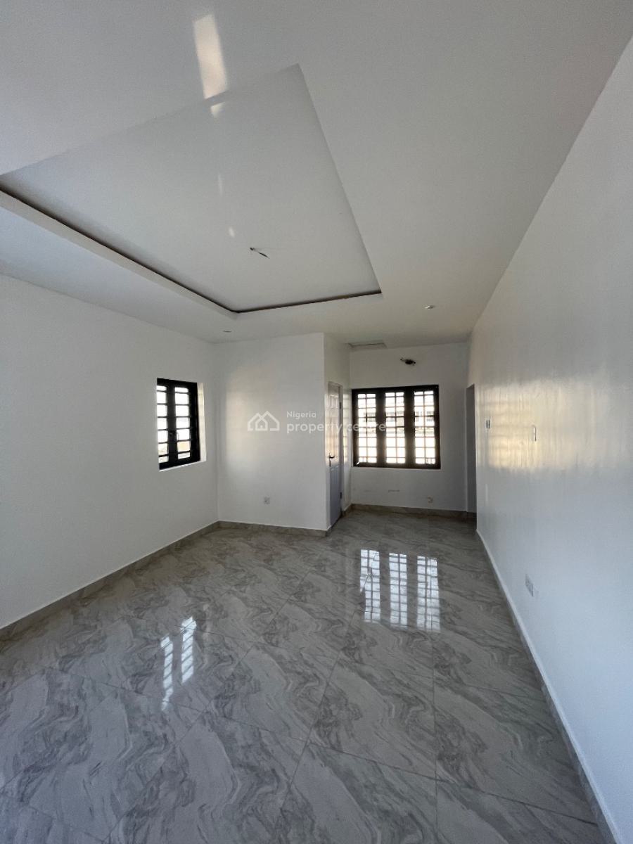 2 Bedroom Apartment, Ologolo, Lekki, Lagos, Flat / Apartment for Sale