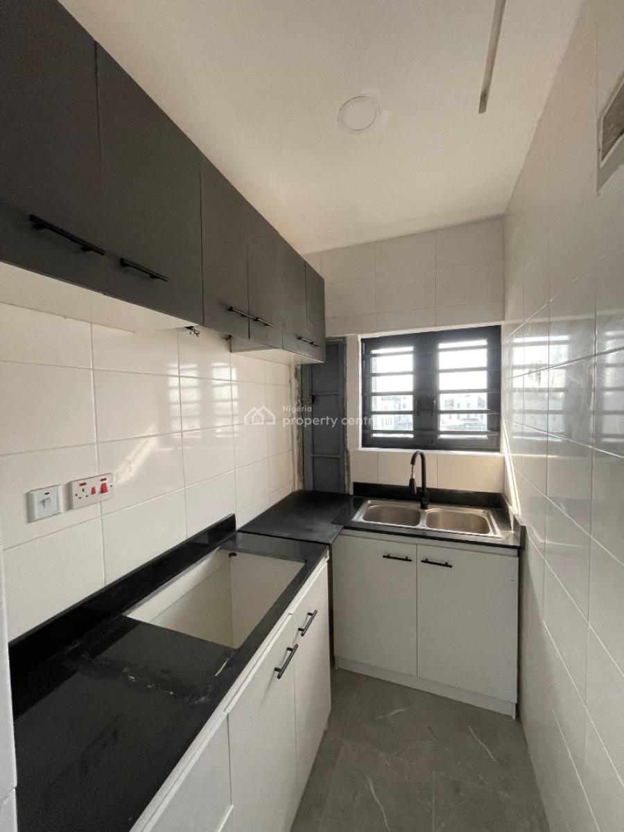 2 Bedroom Apartment, Ologolo, Lekki, Lagos, Flat / Apartment for Sale