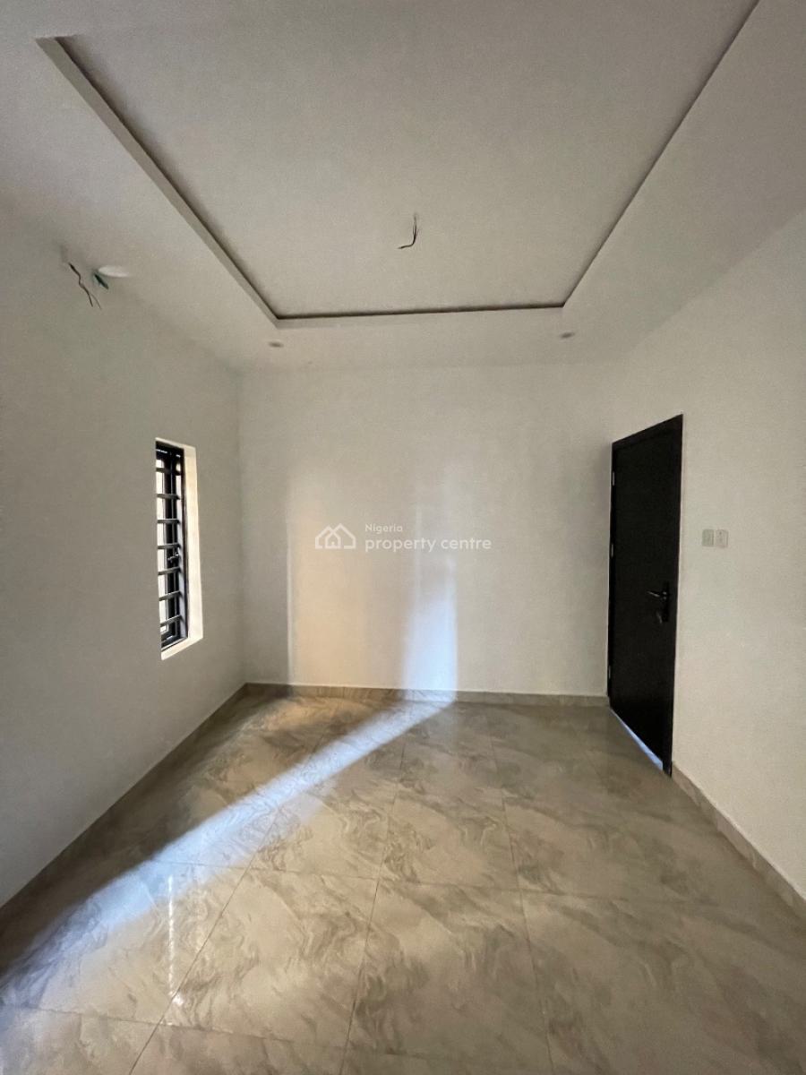 2 Bedroom Apartment, Ologolo, Lekki, Lagos, Flat / Apartment for Sale