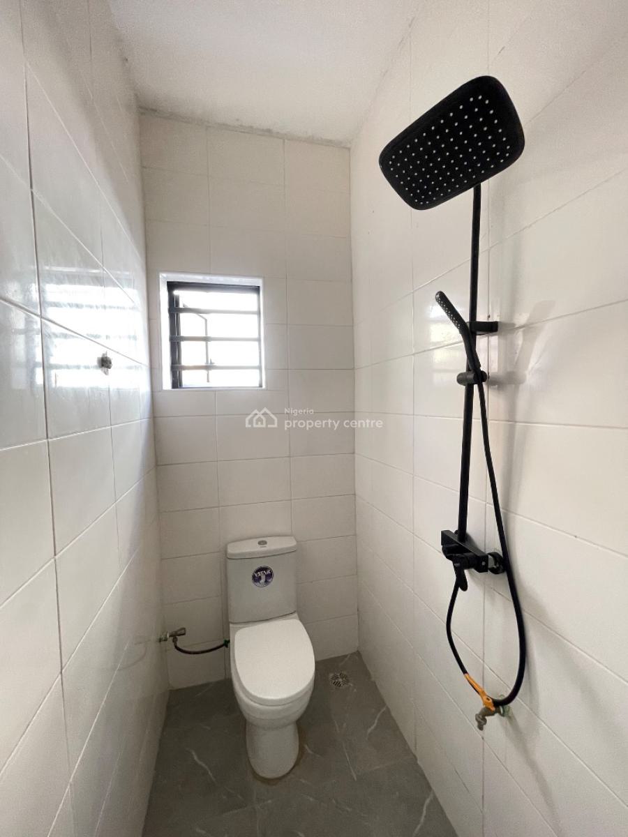 2 Bedroom Apartment, Ologolo, Lekki, Lagos, Flat / Apartment for Sale