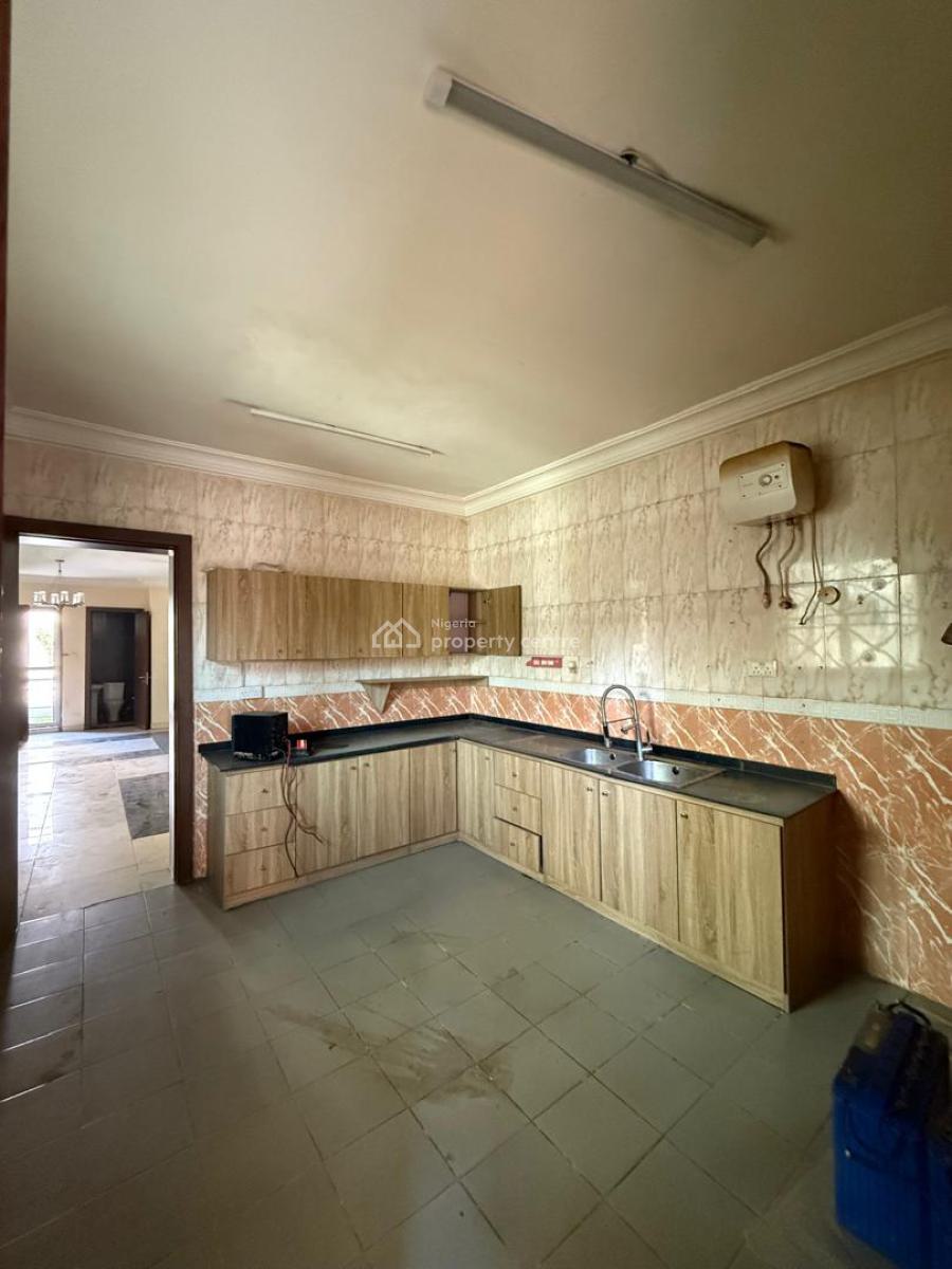 Affordable 3 Bedroom Apartment with Bq, Mabushi, Abuja, Flat / Apartment for Sale