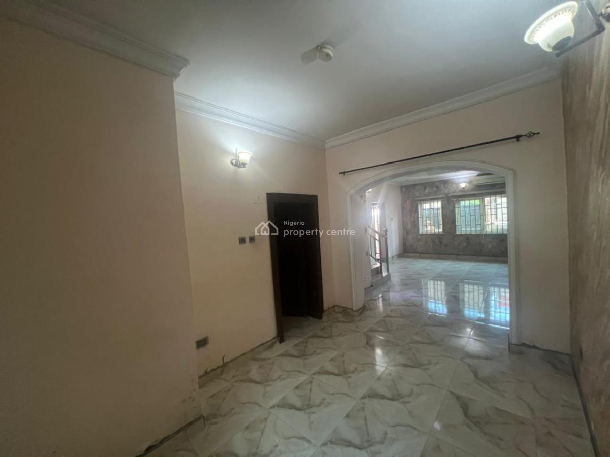 Self Compound 3 Bedroom Terrace Duplex with Bq, Ikota, Lekki, Lagos, Terraced Duplex for Rent