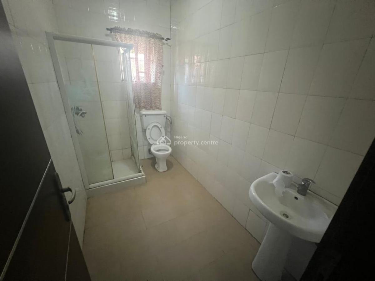 Self Compound 3 Bedroom Terrace Duplex with Bq, Ikota, Lekki, Lagos, Terraced Duplex for Rent