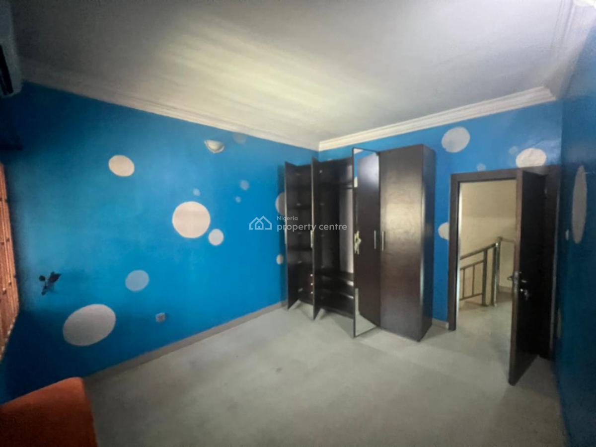 Self Compound 3 Bedroom Terrace Duplex with Bq, Ikota, Lekki, Lagos, Terraced Duplex for Rent