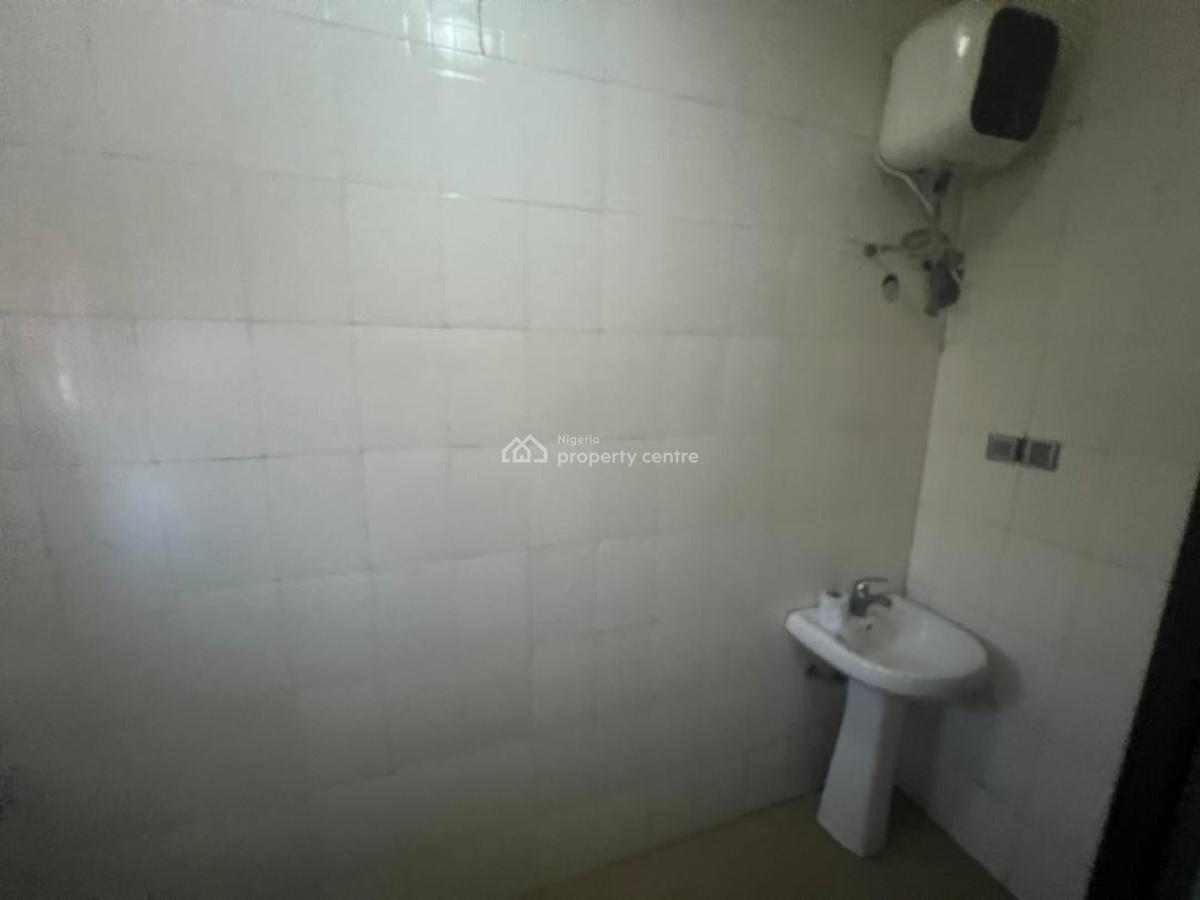 Self Compound 3 Bedroom Terrace Duplex with Bq, Ikota, Lekki, Lagos, Terraced Duplex for Rent