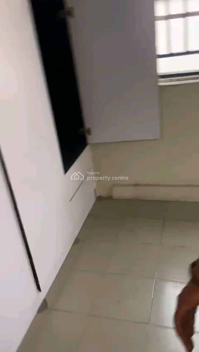 Standard and Spacious 2 Bedroom Flat, Gated Estate, Gbagada, Lagos, Flat / Apartment for Rent