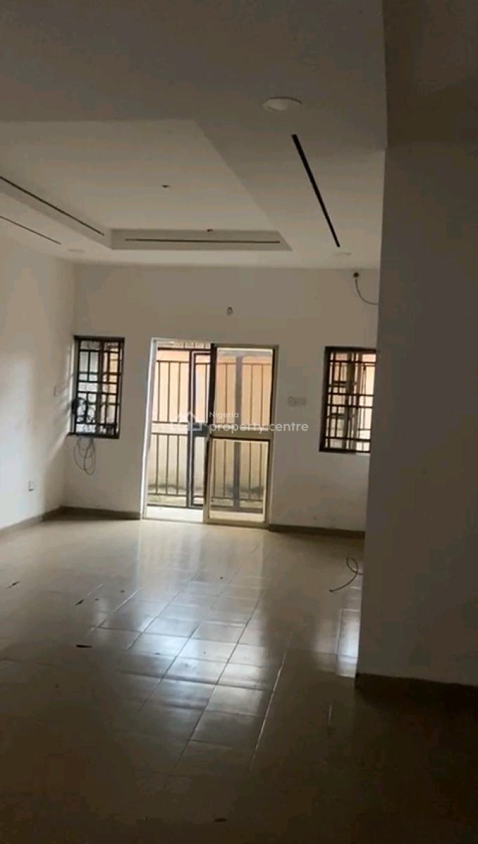 Standard and Spacious 2 Bedroom Flat, Gated Estate, Gbagada, Lagos, Flat / Apartment for Rent