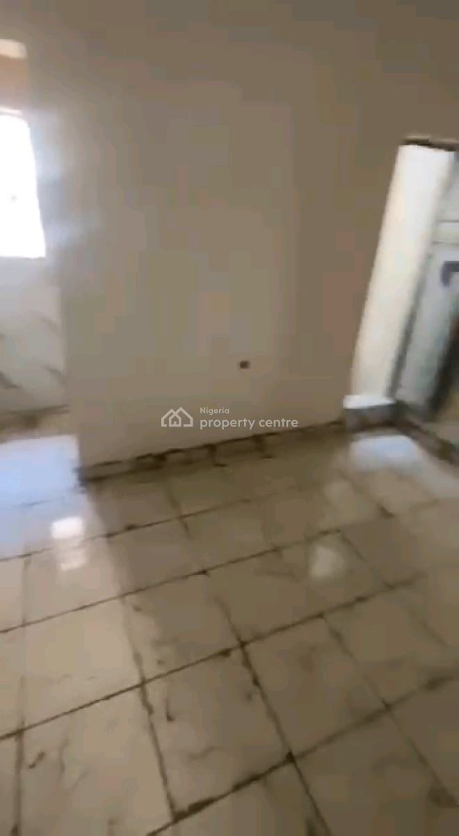 Standard and Spacious Mini Flat, Shomolu, Shomolu, Lagos, Mini Flat (room and Parlour) for Rent