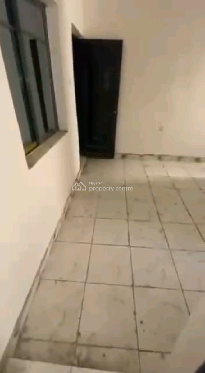 Standard and Spacious Mini Flat, Shomolu, Shomolu, Lagos, Mini Flat (room and Parlour) for Rent