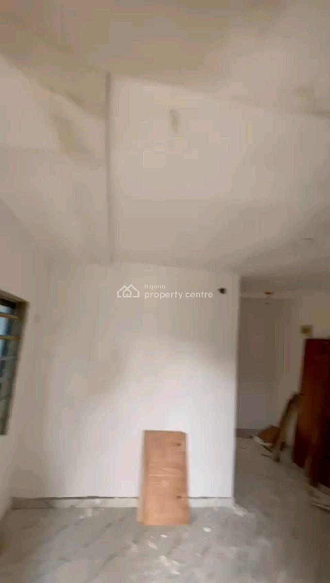 Standard and Spacious Mini Flat, Shomolu, Shomolu, Lagos, Mini Flat (room and Parlour) for Rent