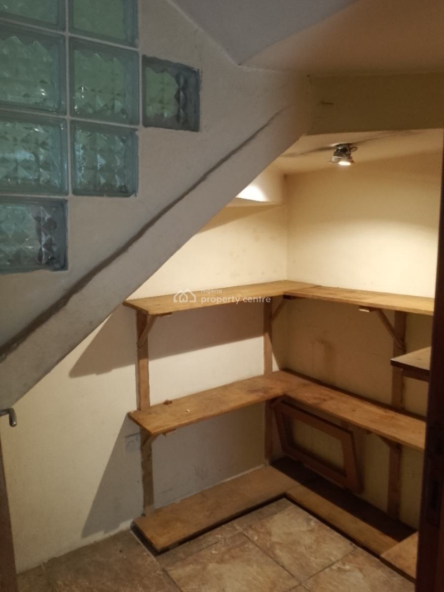 Self Service 4 Bedroom Semi Detached Duplex in a Serene Atmosphere, Lekki Phase 1, Lekki, Lagos, Semi-detached Duplex for Rent