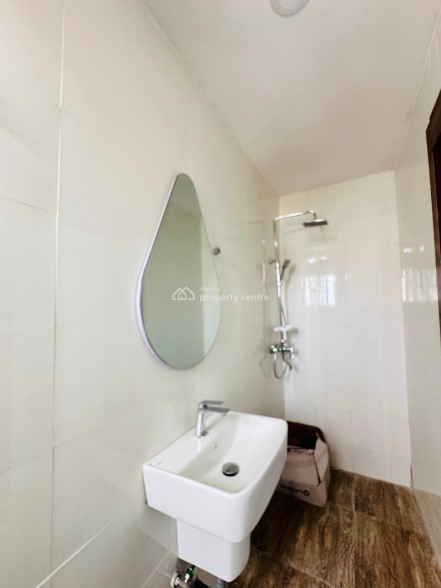 Neatly Built 2bedroom Apartment in Ikate ,lekki, Ikate ,lekki ,lagos , Nigeria, Ikate, Lekki, Lagos, Flat / Apartment for Sale