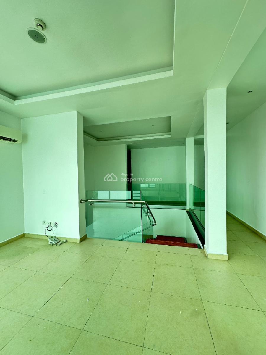 Gorgeous 4 Bedroom Penthouse Within a Serene Environment, Ikoyi, Lagos, Flat / Apartment for Sale