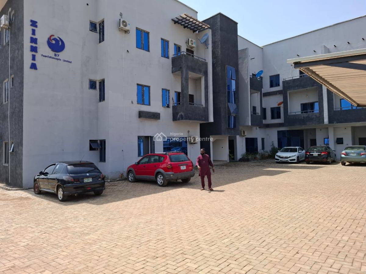 Standard 3 Bedroom Flat with a B2, Durumi, Abuja, Flat / Apartment for Rent