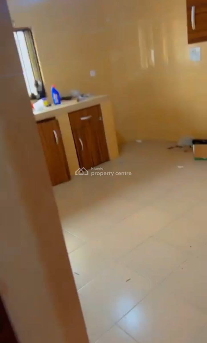 a Lovely Room and Palour Self Contain Mini Flat Upstairs Apartment, W, Unity Estate Badore Road, Badore, Ajah, Lagos, Mini Flat (room and Parlour) for Rent