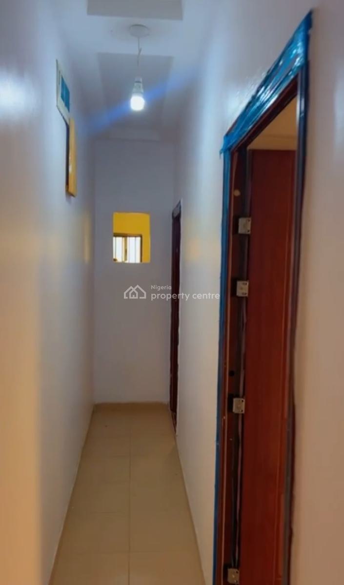 a Lovely Room and Palour Self Contain Mini Flat Upstairs Apartment, W, Unity Estate Badore Road, Badore, Ajah, Lagos, Mini Flat (room and Parlour) for Rent