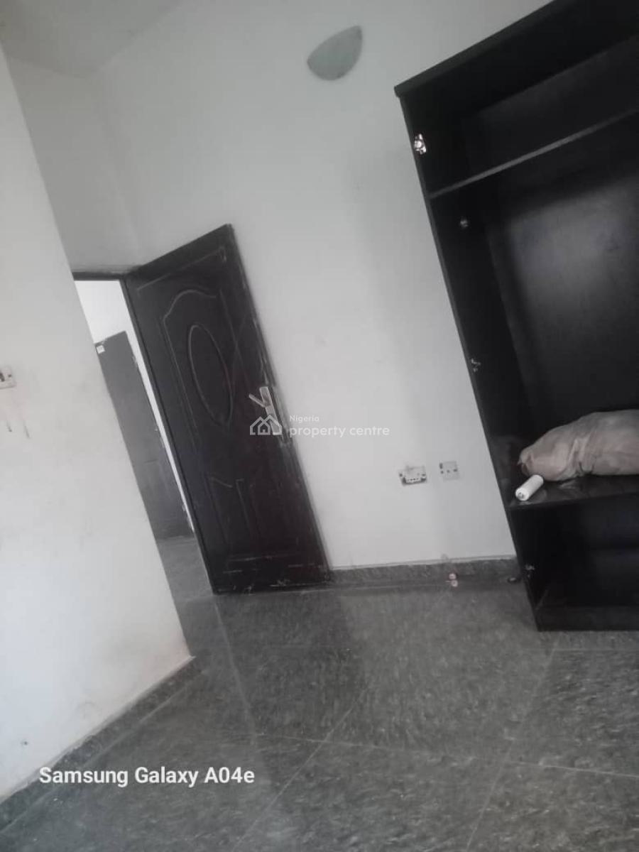 Clean 2 Bedroom Apartment Available, Badore, Ajah, Lagos, Flat / Apartment for Rent