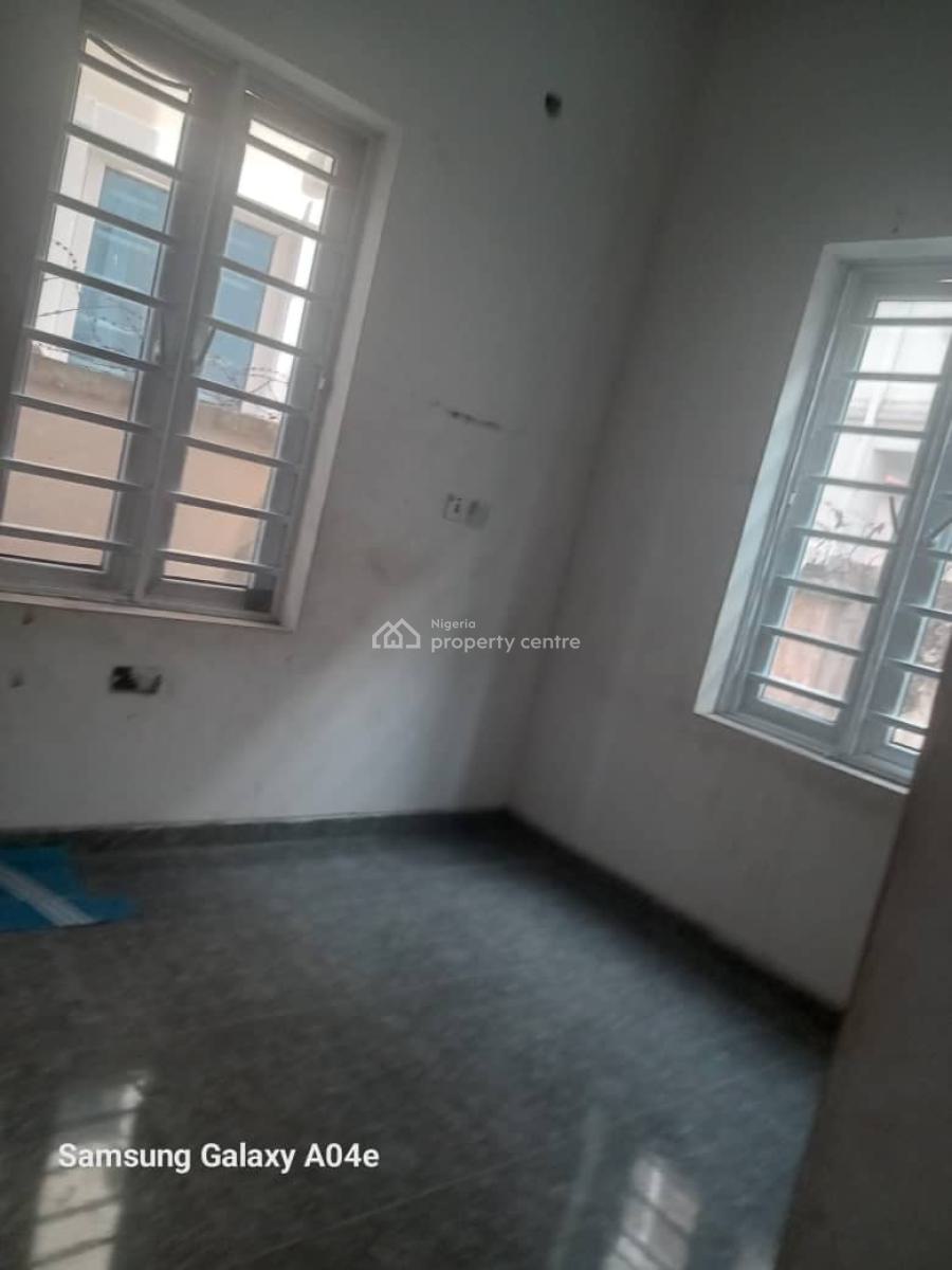 Clean 2 Bedroom Apartment Available, Badore, Ajah, Lagos, Flat / Apartment for Rent
