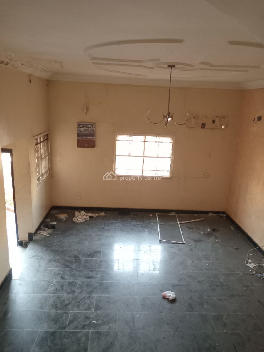 a Good 3-bedroom Terrace Duplex + 1bq Attached., Apo-gudu District After Ceadercrest Hospital., Apo, Abuja, Terraced Duplex for Rent