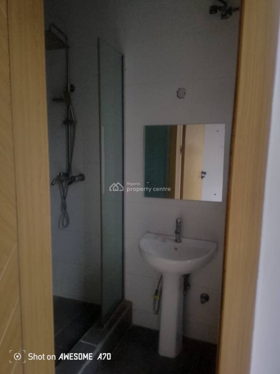 Spacious 4bedroom Terraced Duplex with Bq in Osapa London. Lekki, Osapa, Lekki, Lagos, Terraced Duplex for Rent